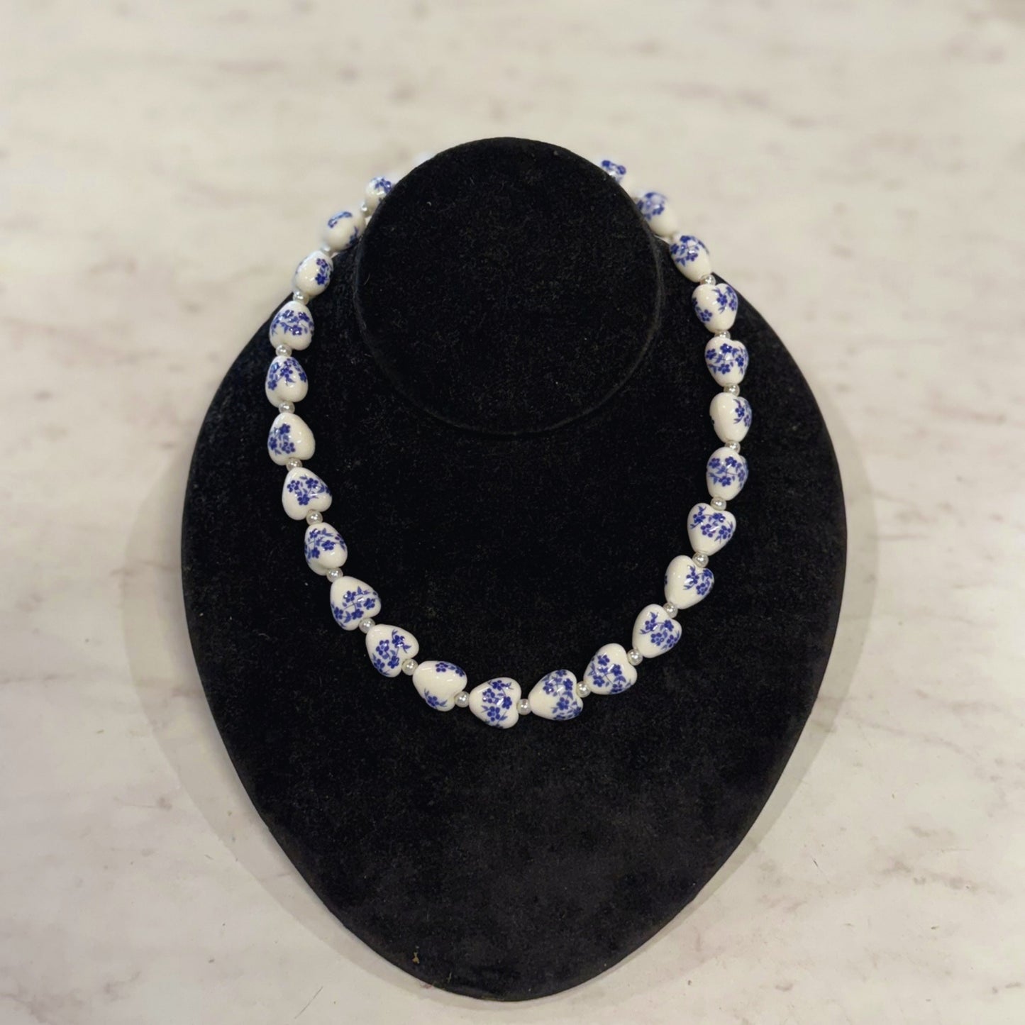 Heart Flower Porcelain Bead Short Necklace - Gold Blue