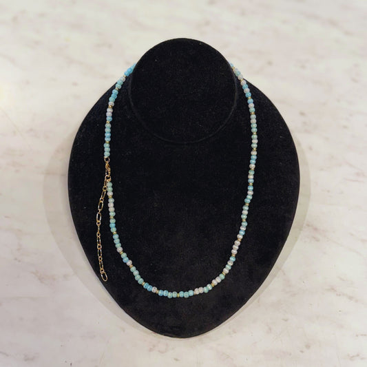 Make a wish Small Bead Necklace - Blue/White